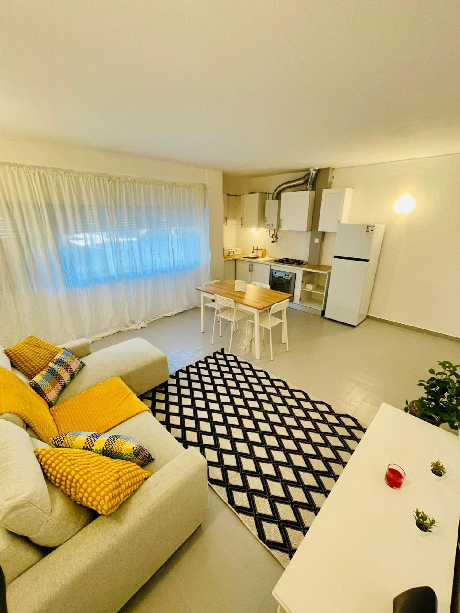 Apartment Two Bedrooms De Quarteira *